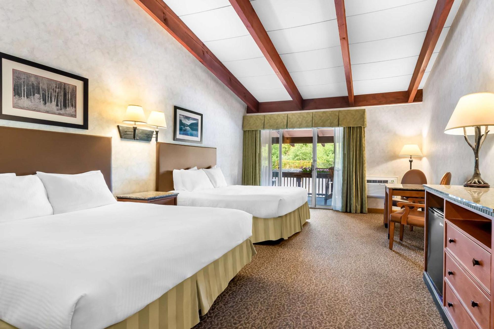 Best Western Adirondack Inn Lake Placid Exterior photo